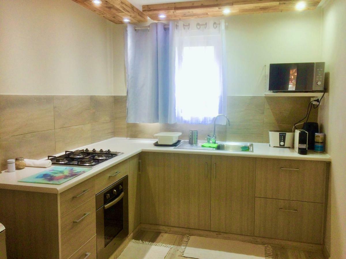 Holiday Surf Lodge تمارين المظهر الخارجي الصورة